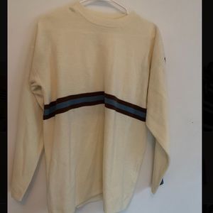 Retro sweater with stripes!